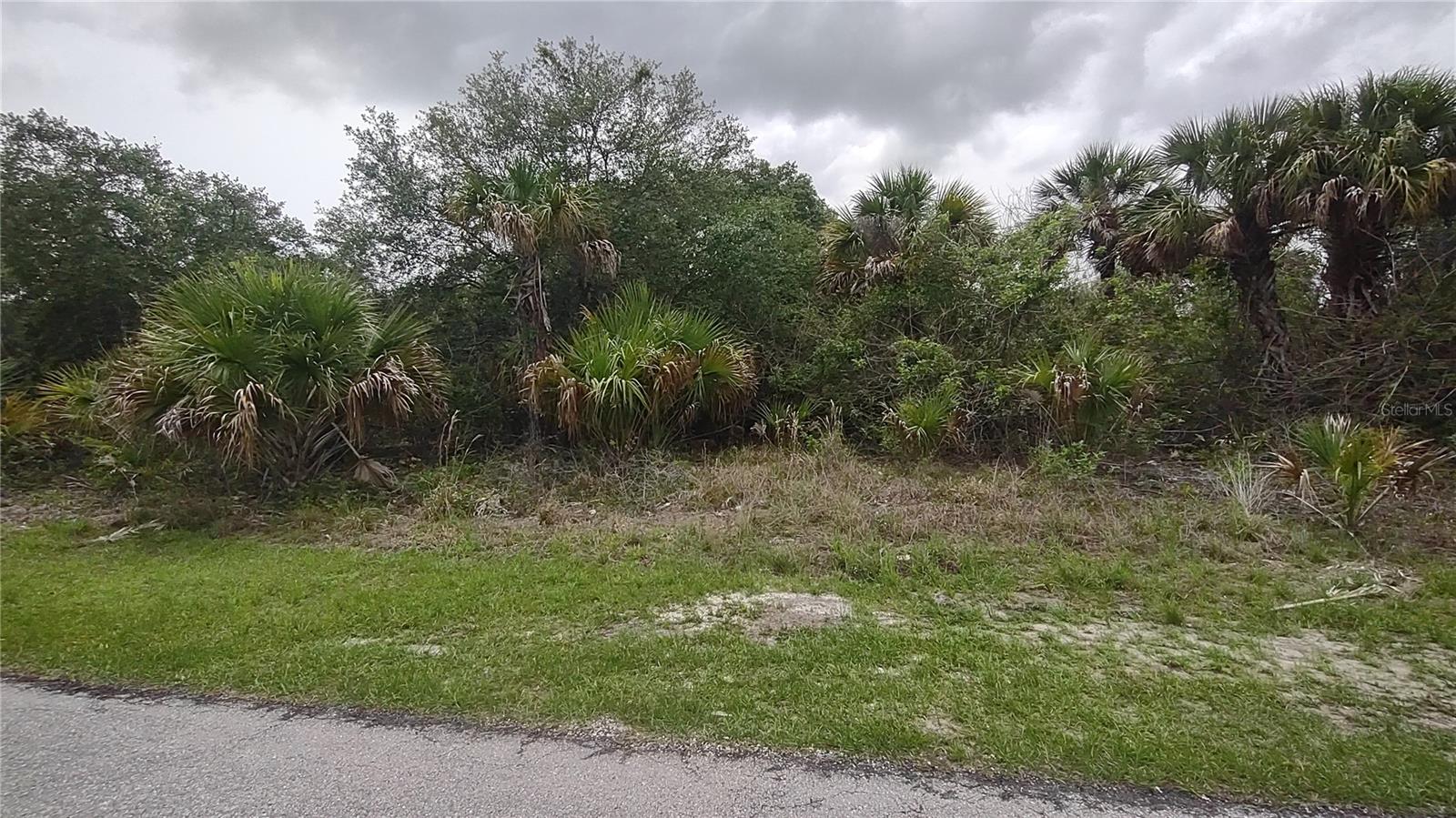 PORT CHARLOTTE SEC 017 - Land