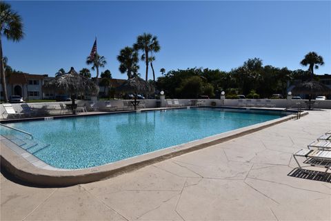 Condominium in CLEARWATER FL 207 MCMULLEN BOOTH ROAD 29.jpg