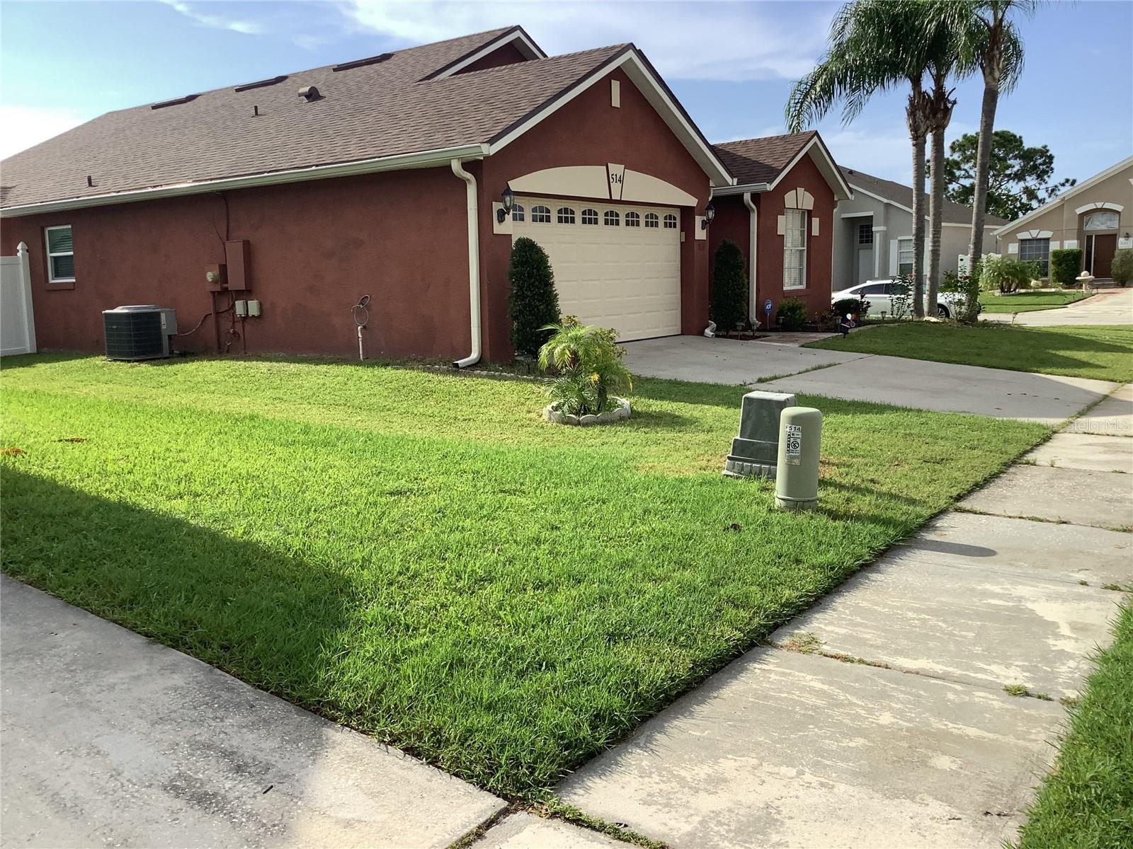 CYPRESS LAKES - Residential
