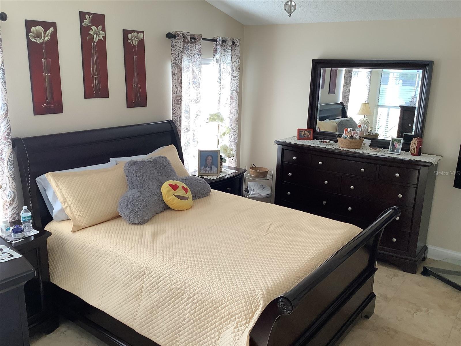 CYPRESS LAKES - Residential