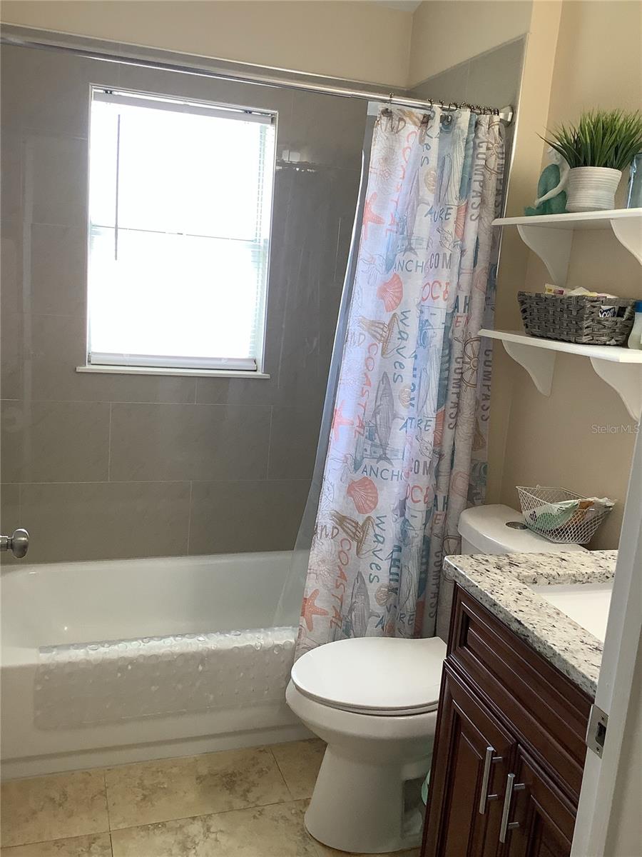 CYPRESS LAKES - Residential
