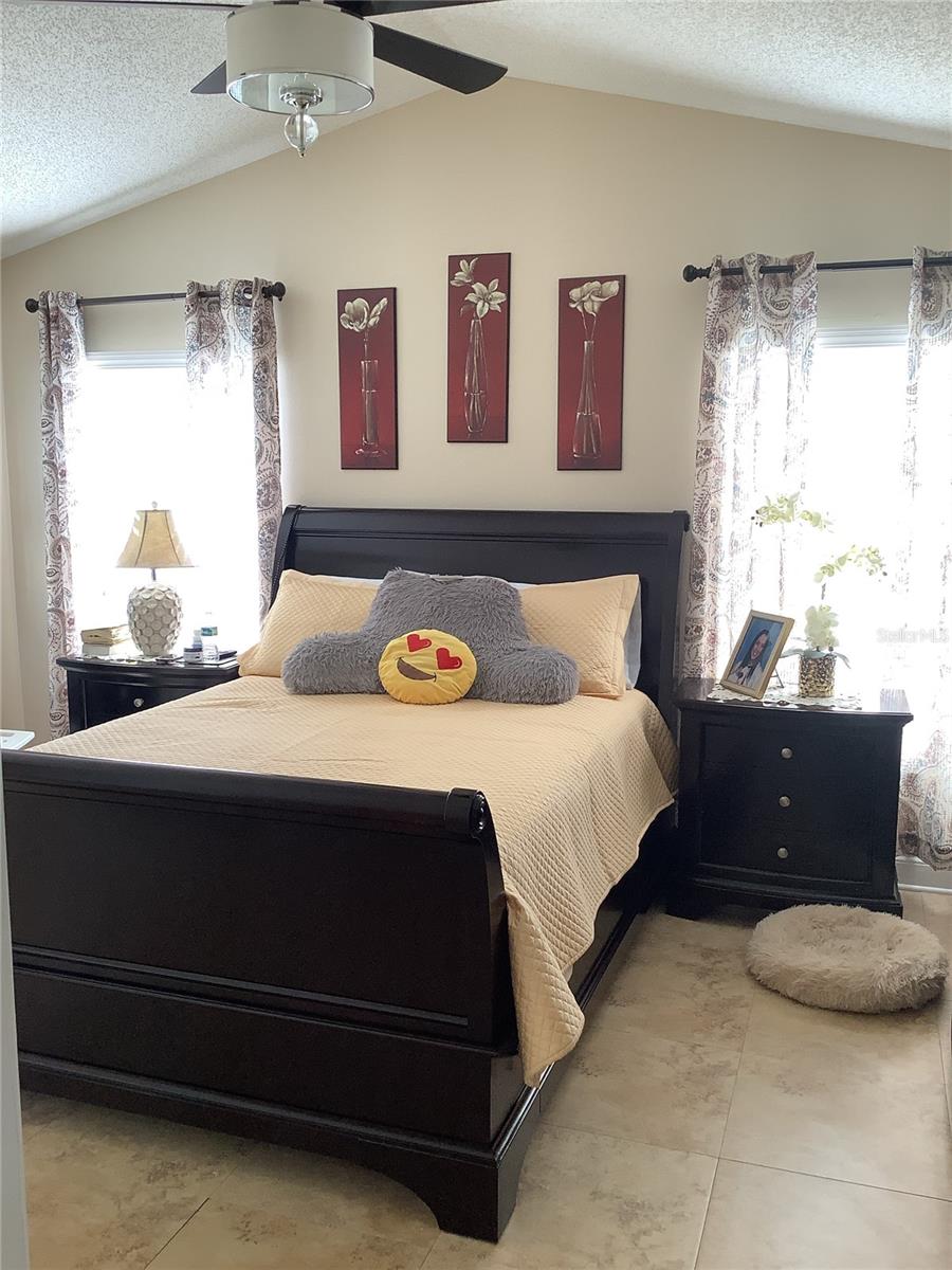 CYPRESS LAKES - Residential