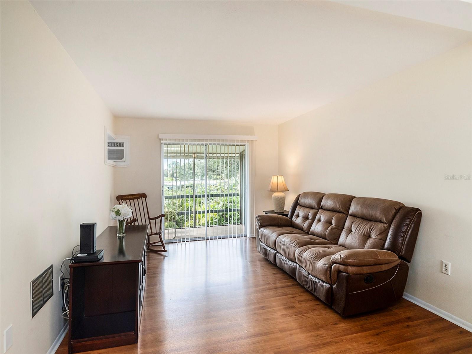 BAYSHORE II SEC 16 - Residential Lease