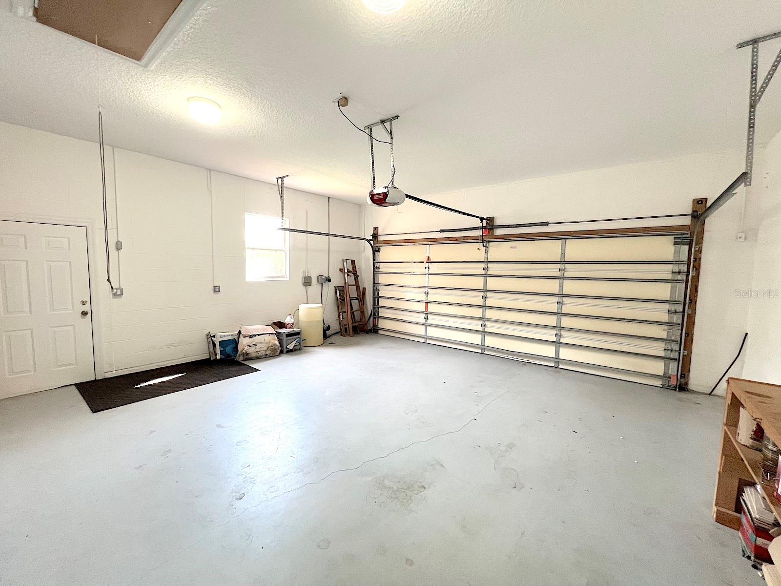 CYPRESS KNOLL - Residential Lease