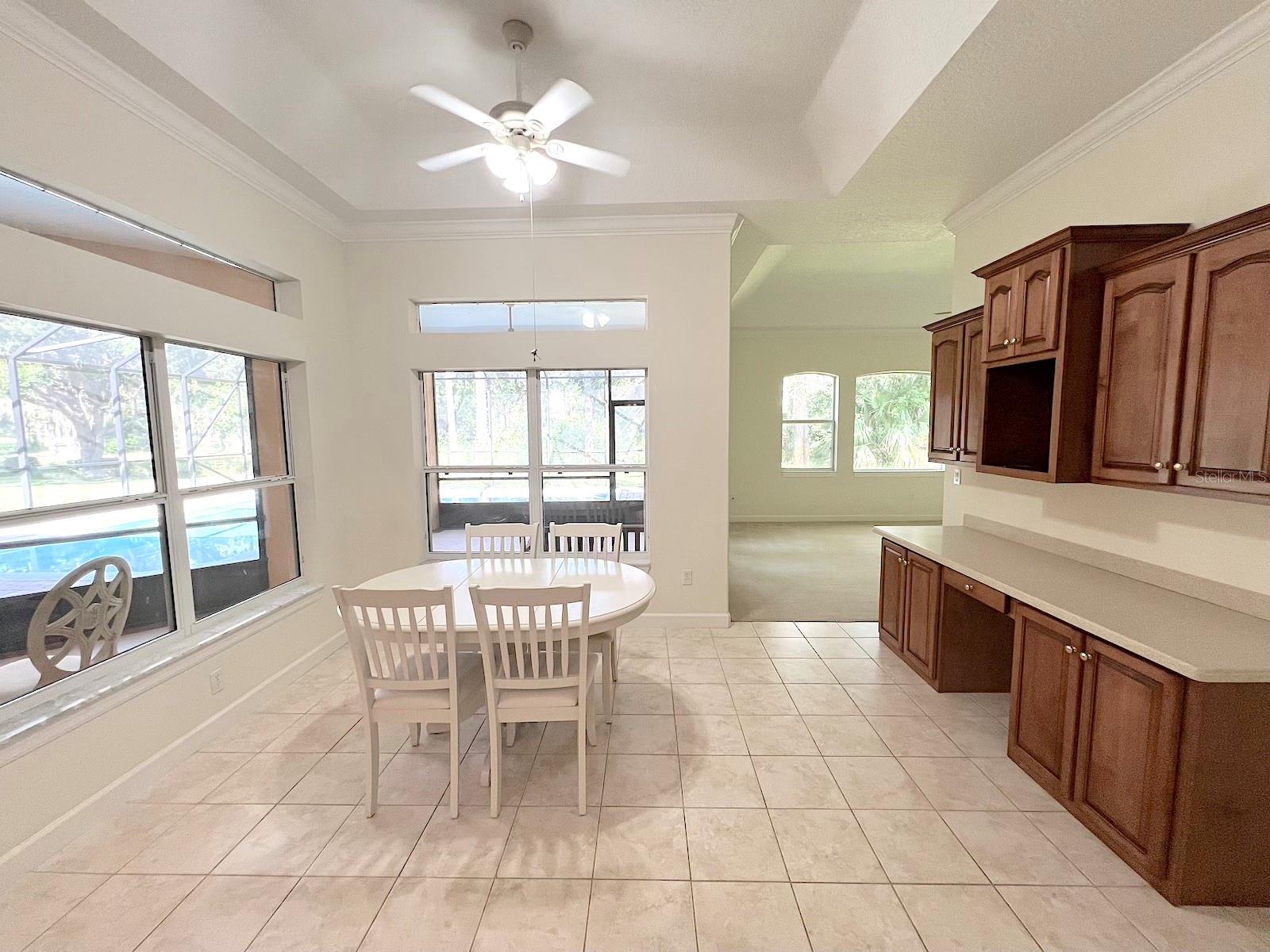 CYPRESS KNOLL - Residential Lease