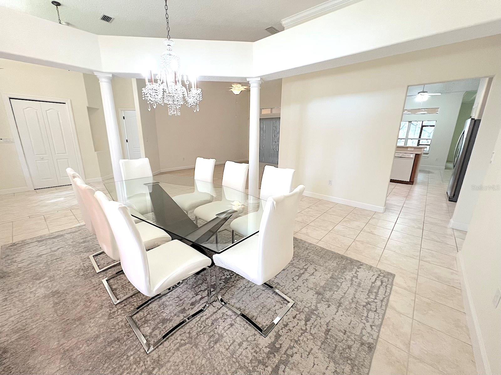 CYPRESS KNOLL - Residential Lease