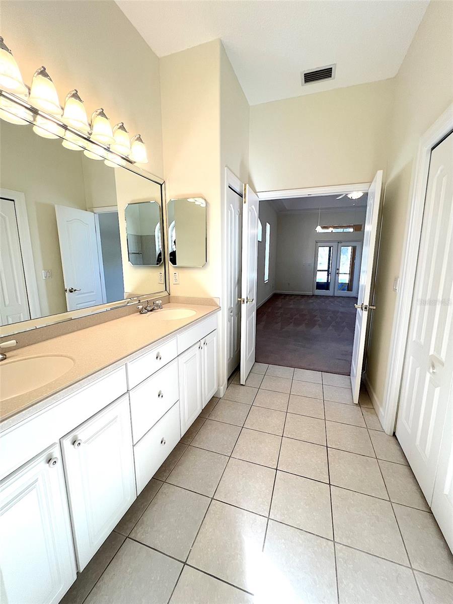 CYPRESS KNOLL - Residential Lease