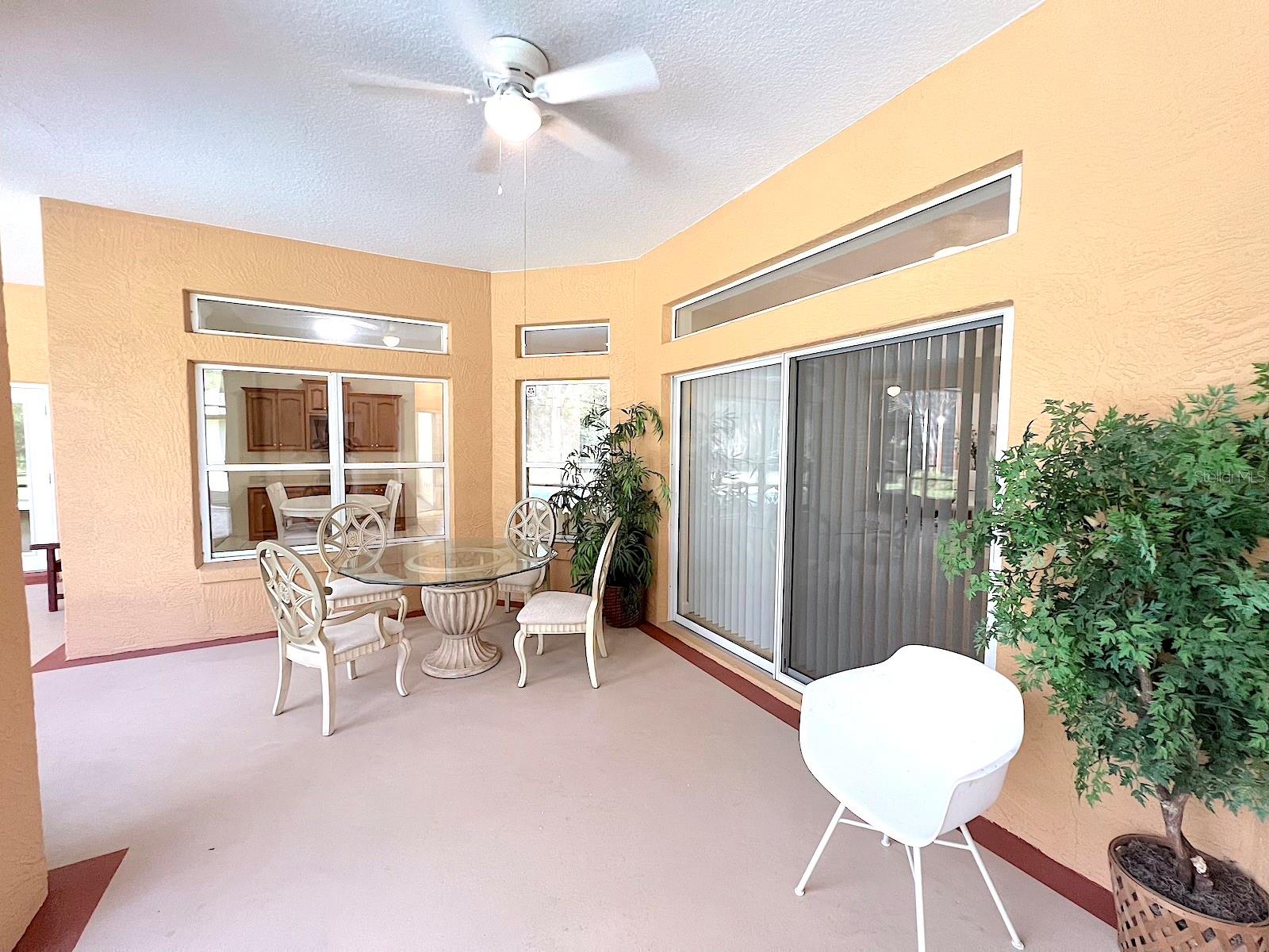 CYPRESS KNOLL - Residential Lease