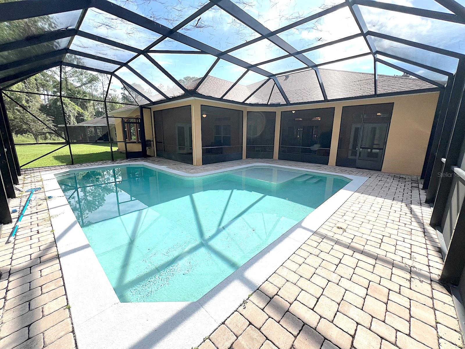 CYPRESS KNOLL - Residential Lease