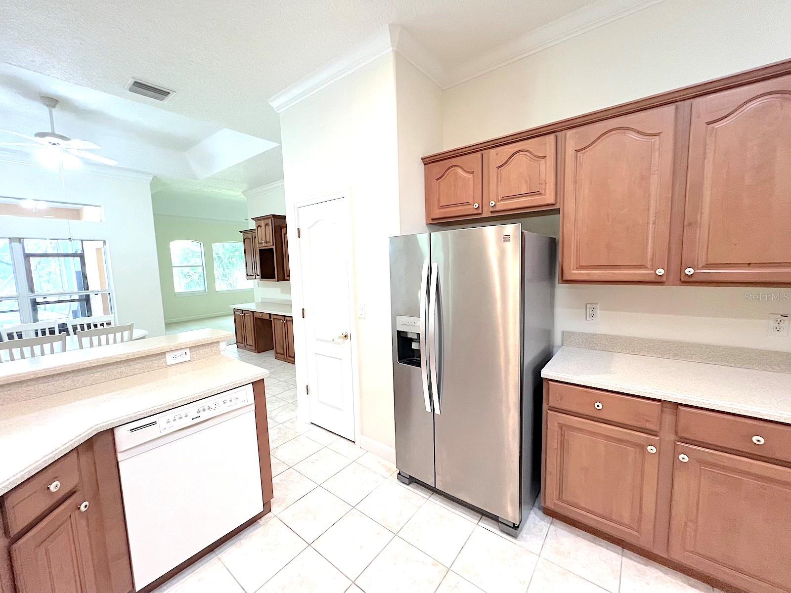 CYPRESS KNOLL - Residential Lease