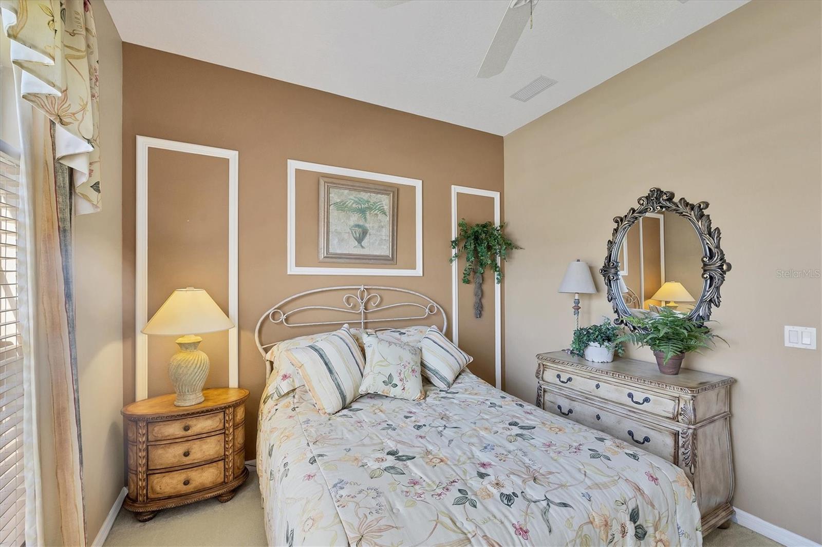 SAWGRASS - Residential