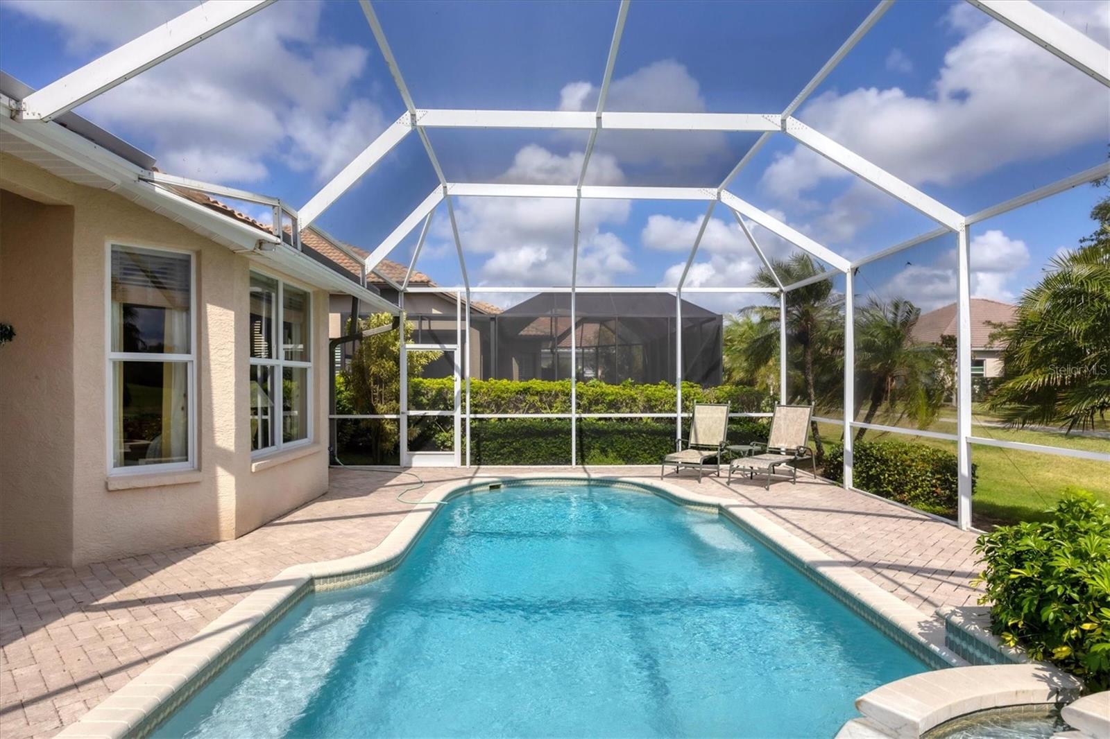 SAWGRASS - Residential