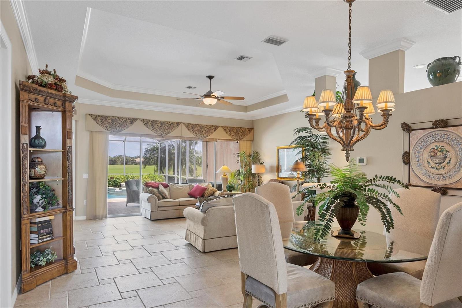 SAWGRASS - Residential