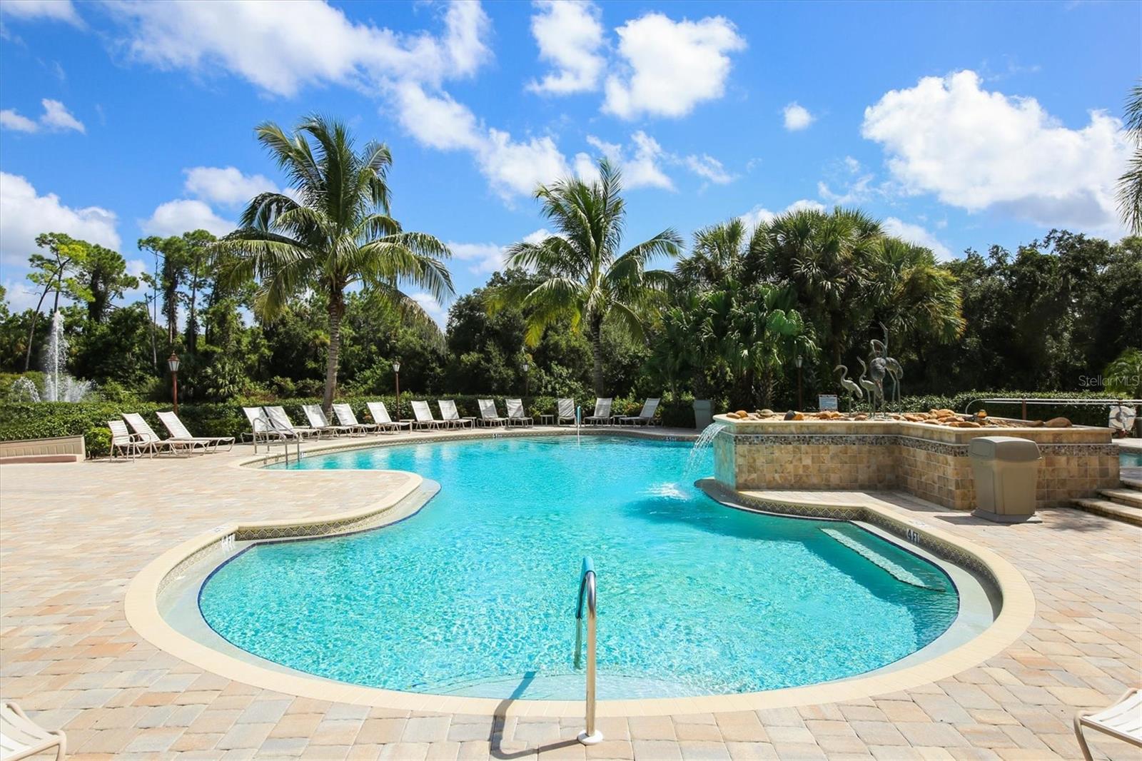 SAWGRASS - Residential