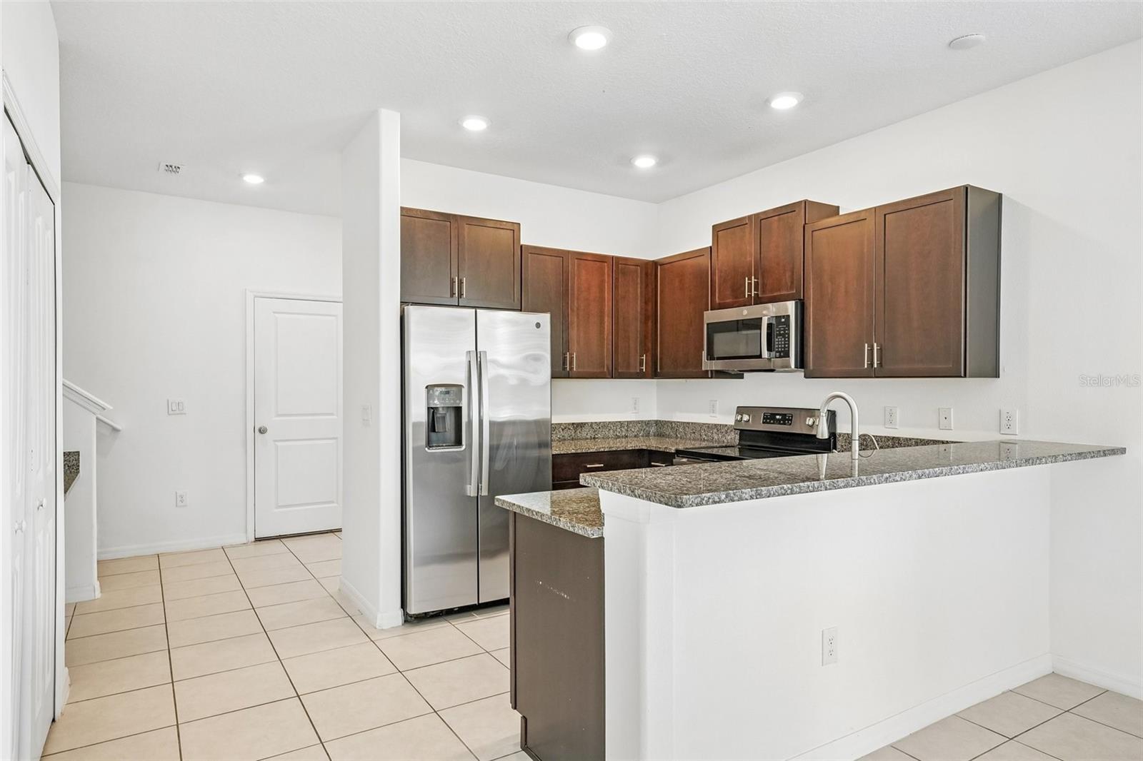 BELMONT TWNHMS PRCL F - Residential