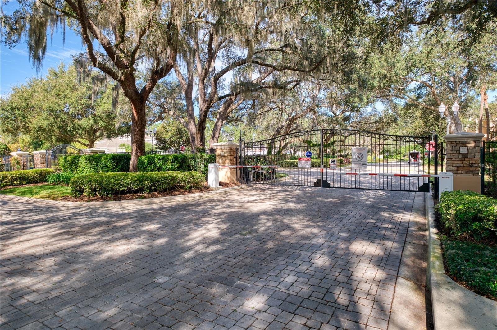 HORIZONS/STONERIDGE PLACE PH 03 - Residential