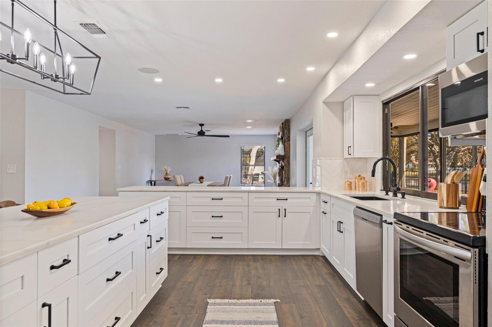 BAYWOOD PARK - Residential