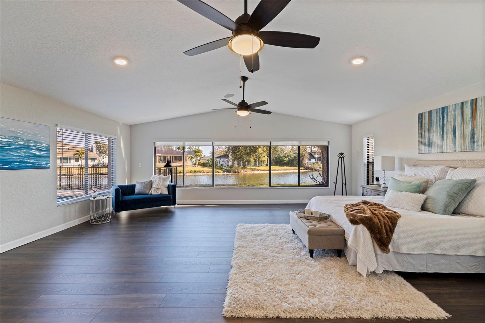 BAYWOOD PARK - Residential