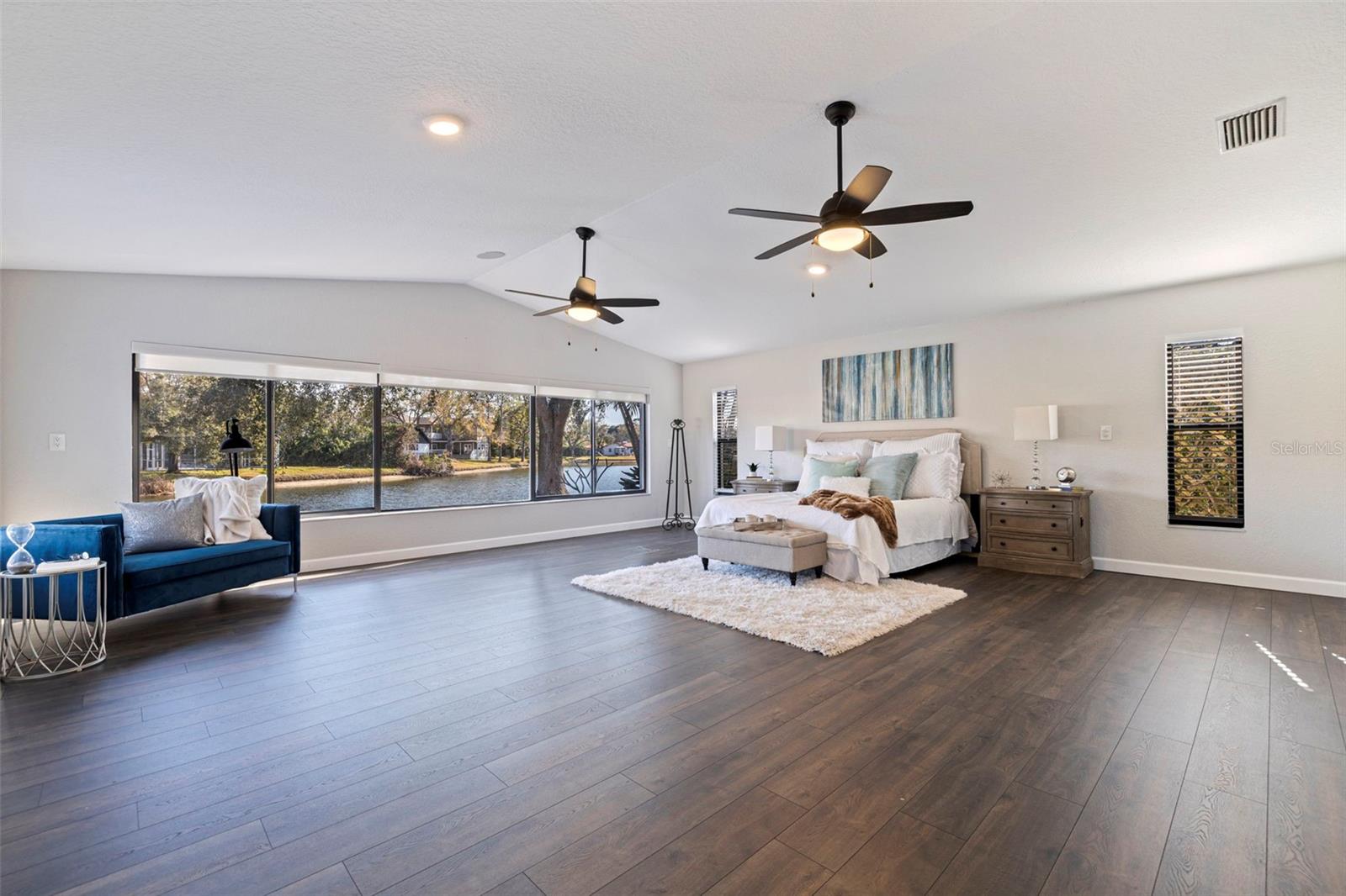 BAYWOOD PARK - Residential