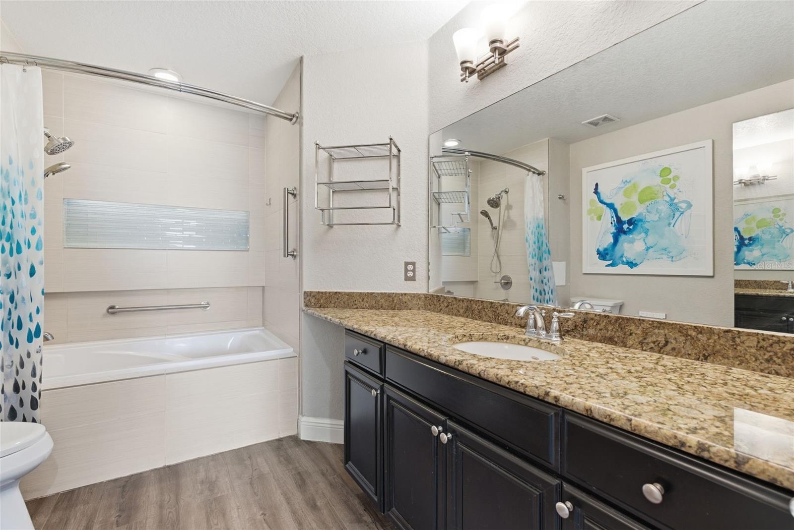 PARKCREST HARBOUR ISLAND CONDO - Residential