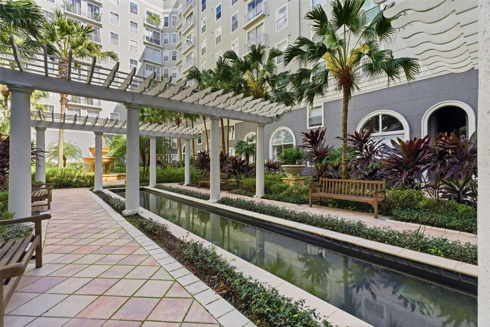 PARKCREST HARBOUR ISLAND CONDO - Residential