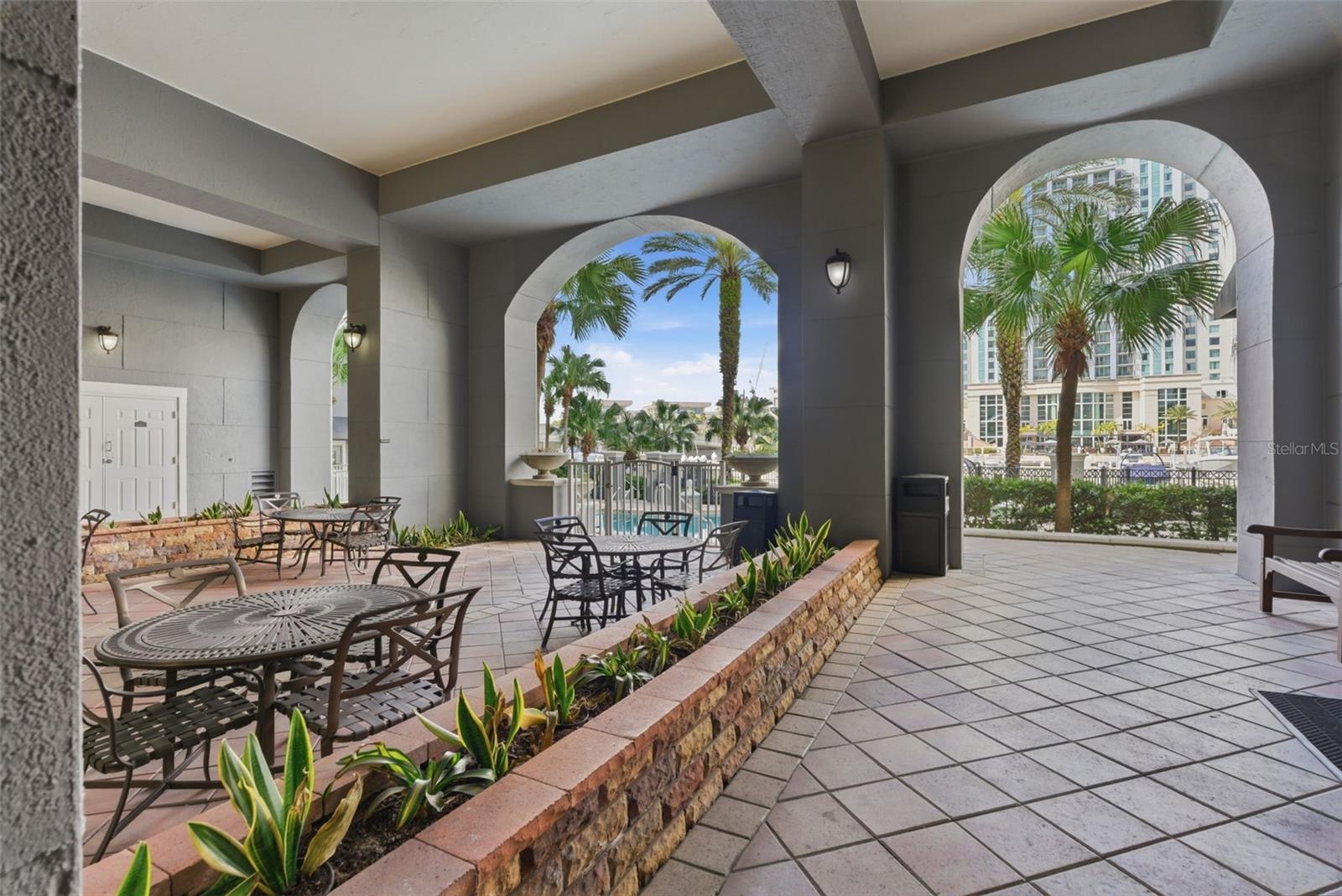 PARKCREST HARBOUR ISLAND CONDO - Residential