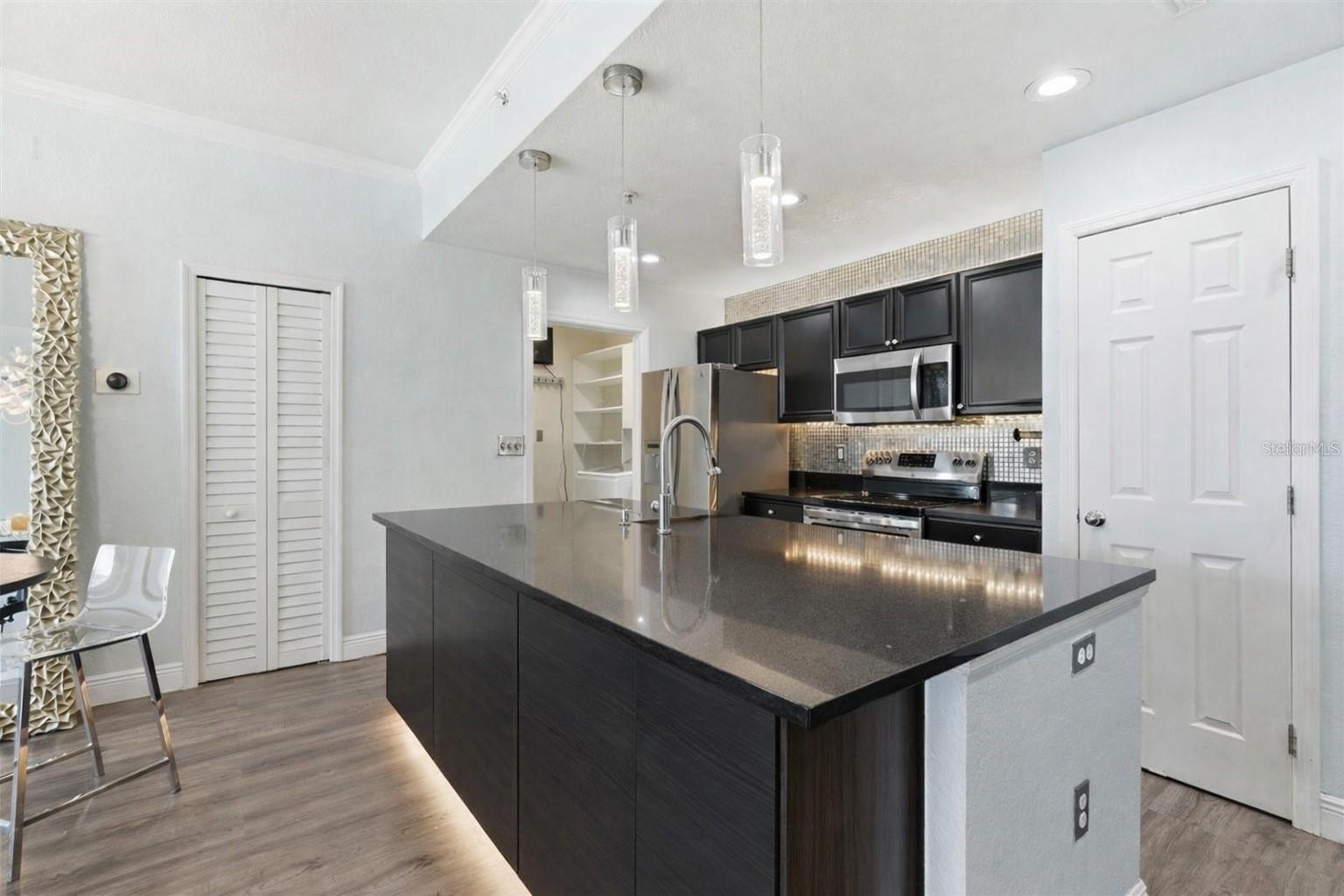 700 S HARBOUR ISLAND BOULEVARD 403