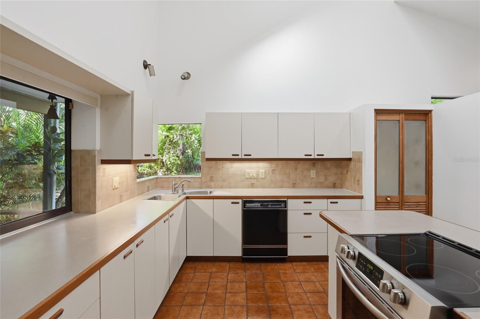 LAKEWOOD TR C - Residential