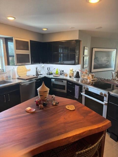 HARBOUR HILL CONDO - Residential