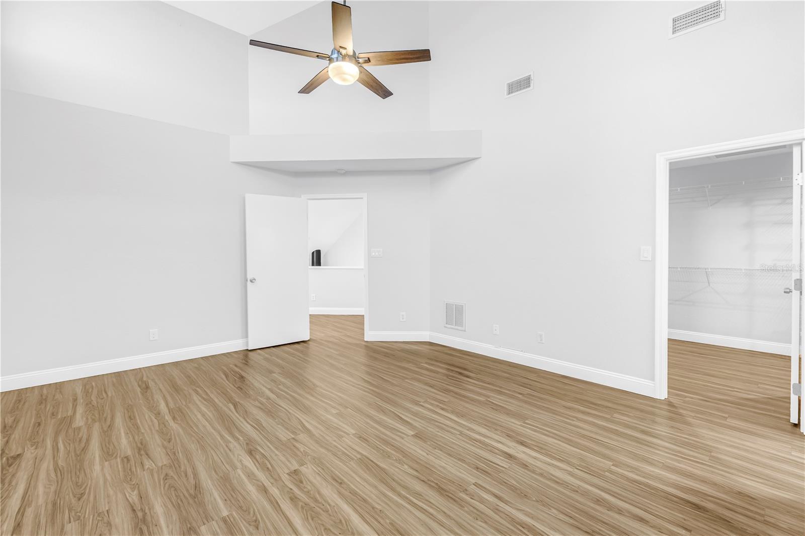 ROYAL PALM VILLAGES - Residential