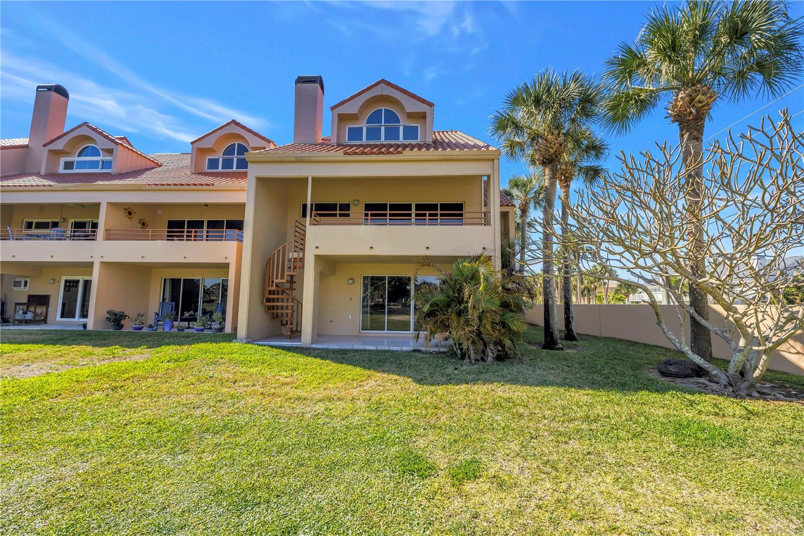 ROYAL PALM VILLAGES - Residential