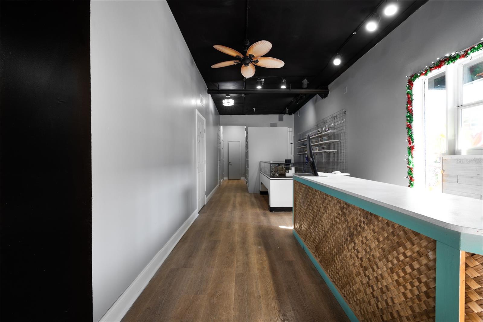 COLONY CONDO - Commercial Sale