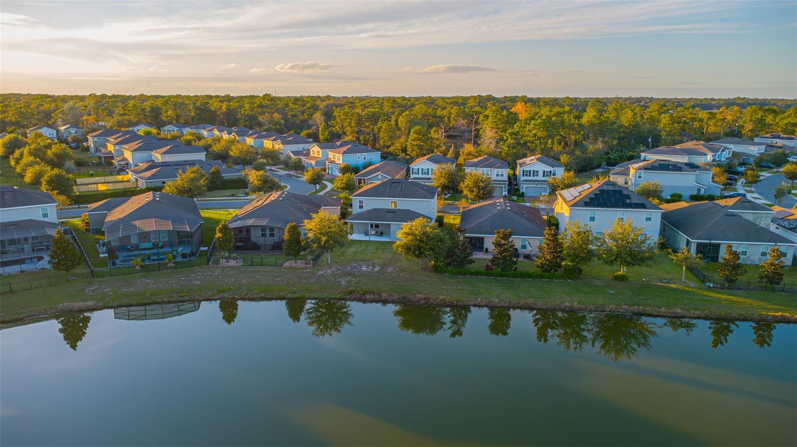 VICTORIA TRAILS NORTHWEST 7 PH - Residential