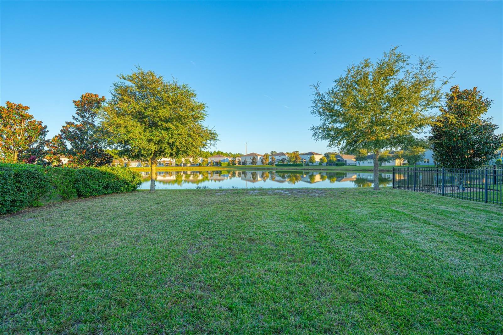 VICTORIA TRAILS NORTHWEST 7 PH - Residential