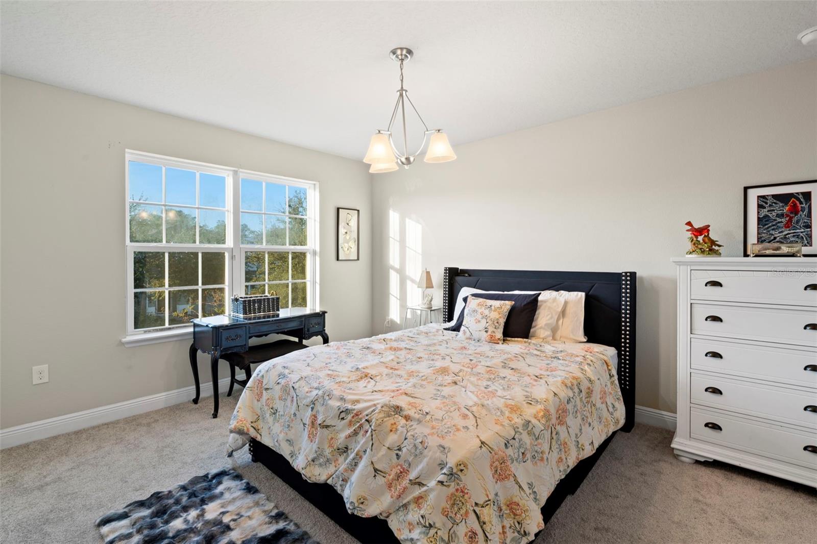 VICTORIA TRAILS NORTHWEST 7 PH - Residential