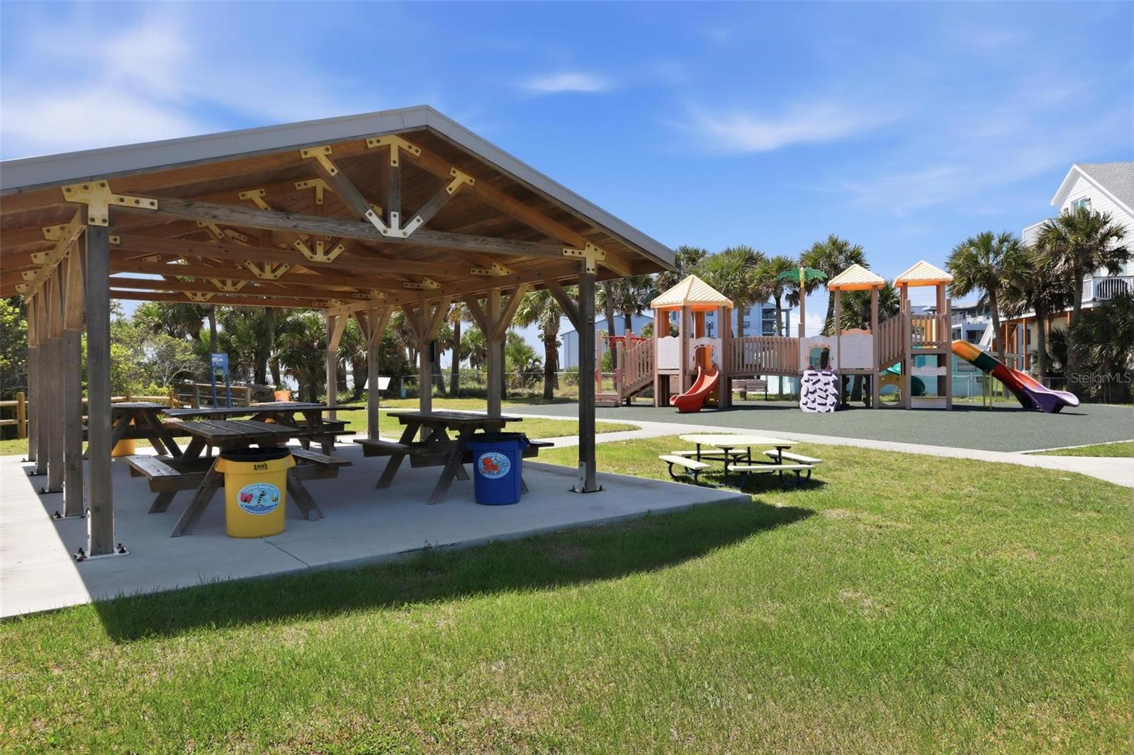 BETHUNE VOLUSIA BEACH - Residential