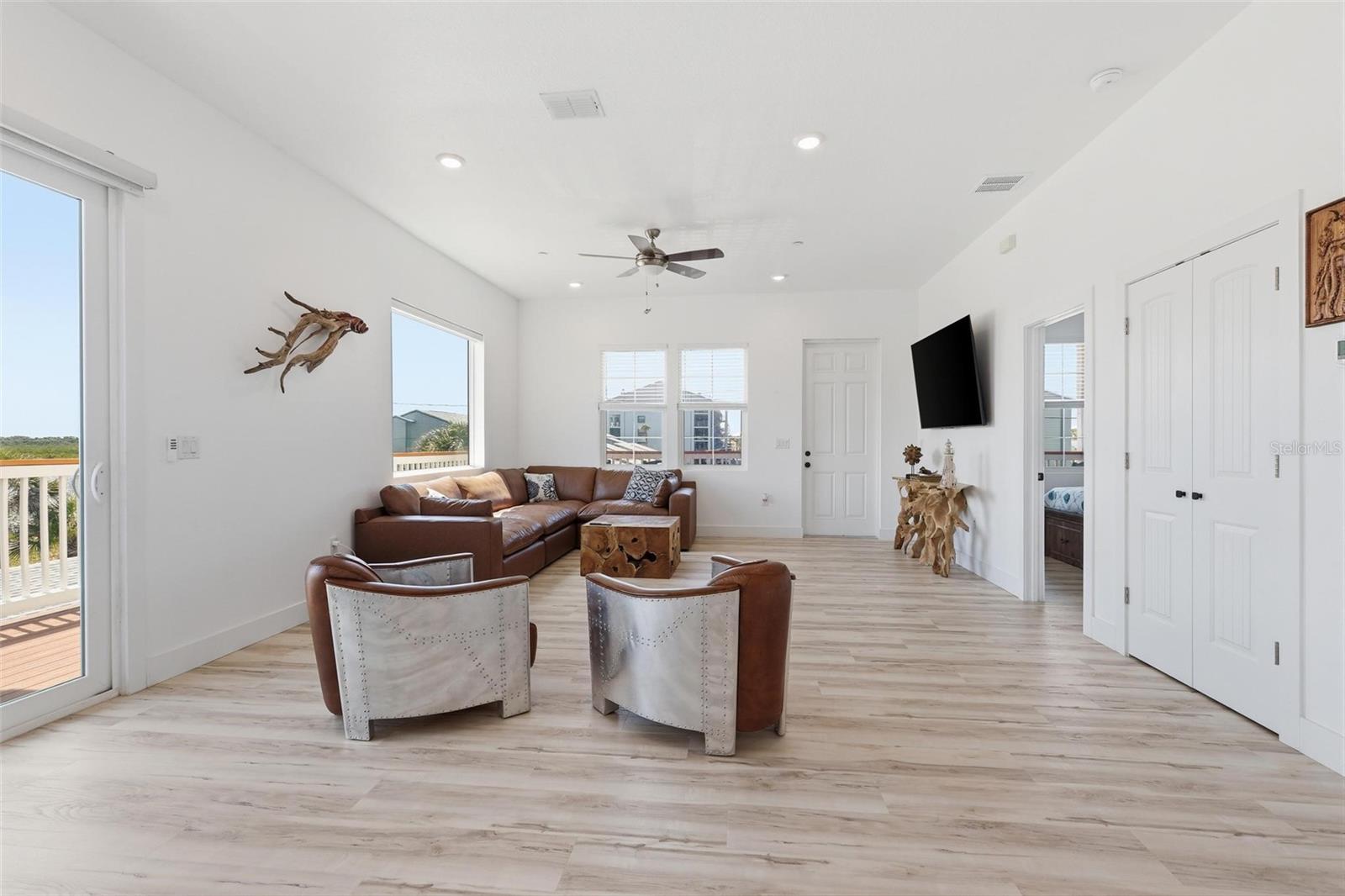 BETHUNE VOLUSIA BEACH - Residential