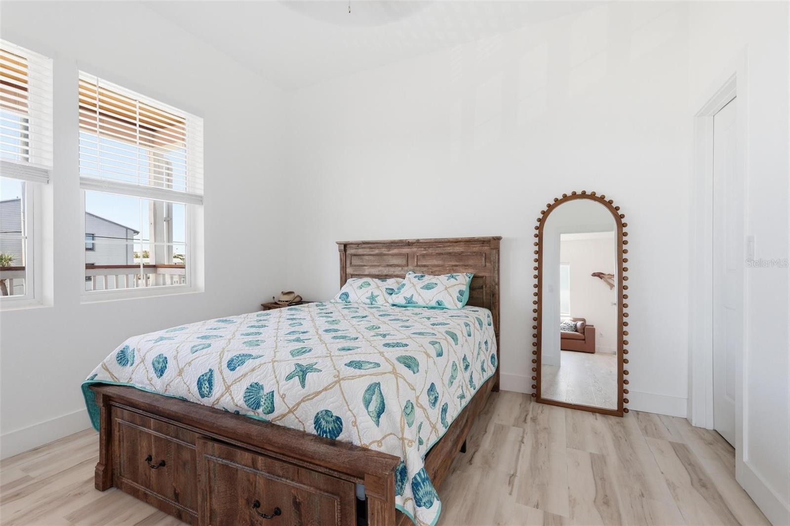 BETHUNE VOLUSIA BEACH - Residential
