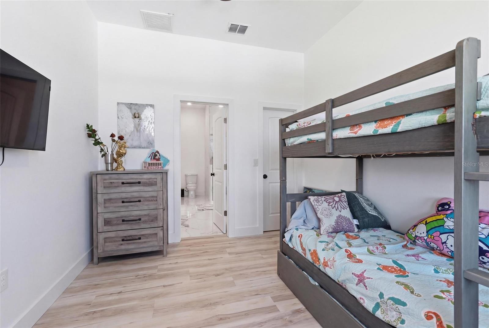 BETHUNE VOLUSIA BEACH - Residential