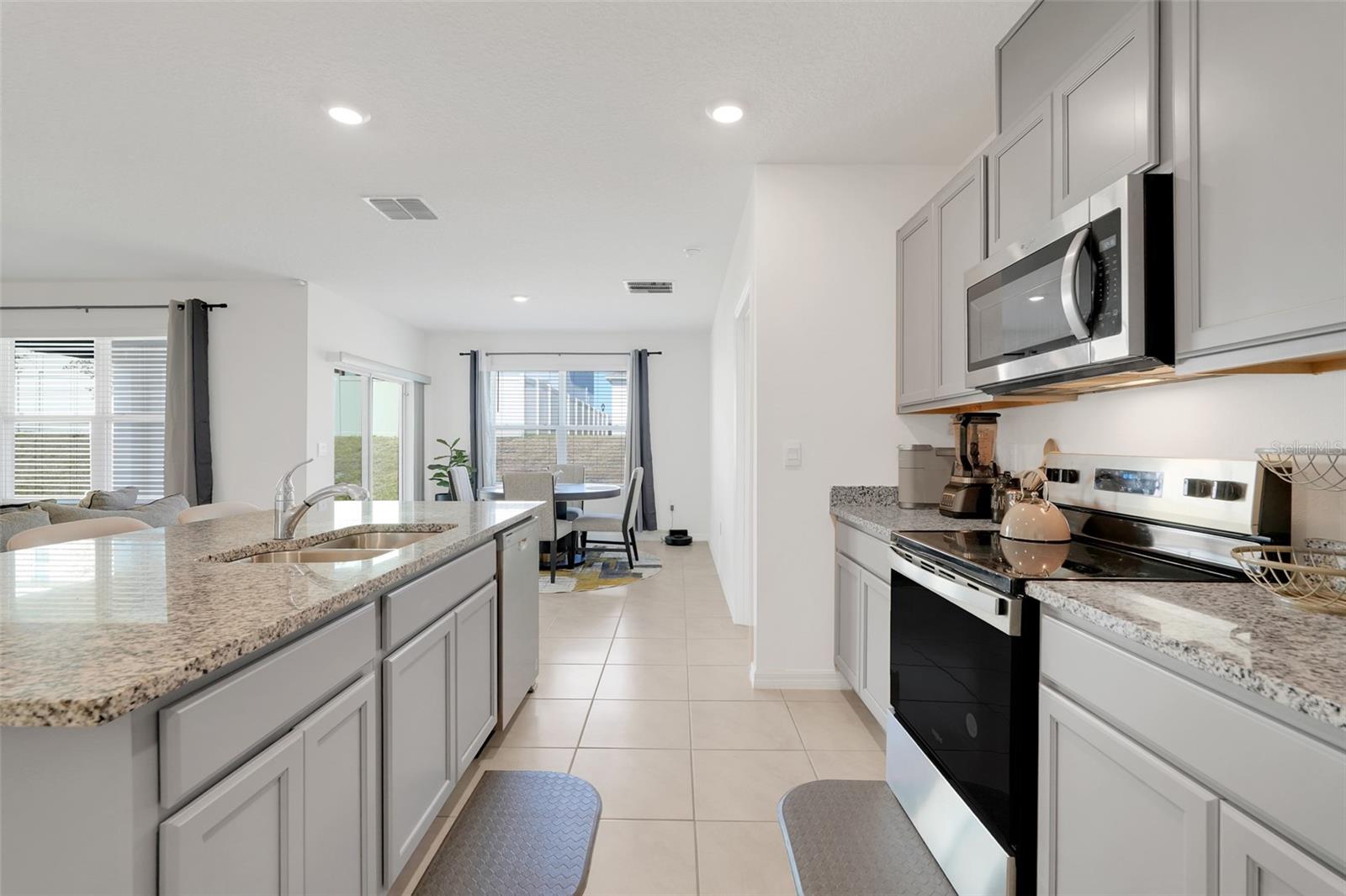 WESTRIDGE PARK PH 2 - Residential