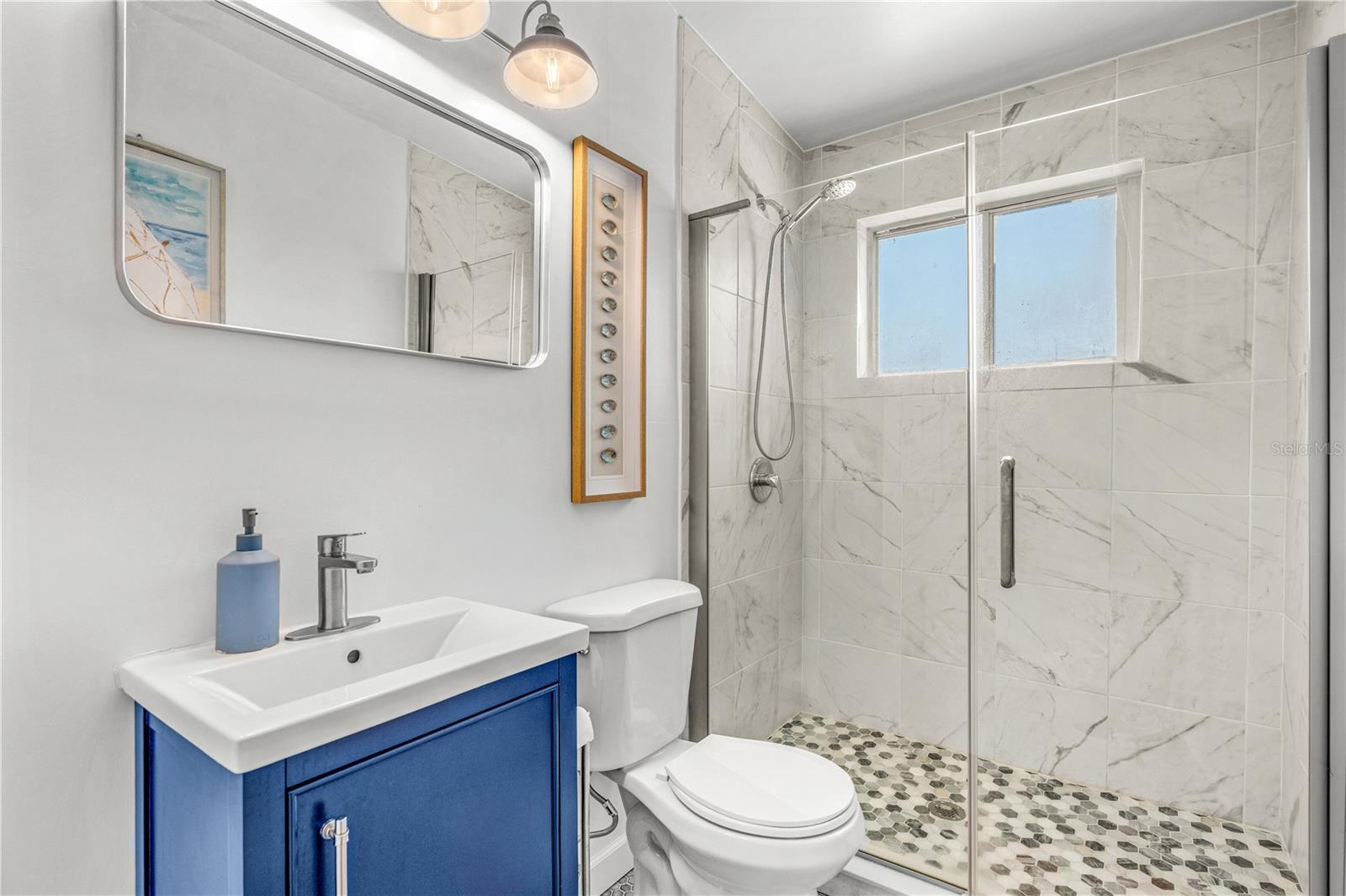 MCELROYS BELLEVIEW - Residential