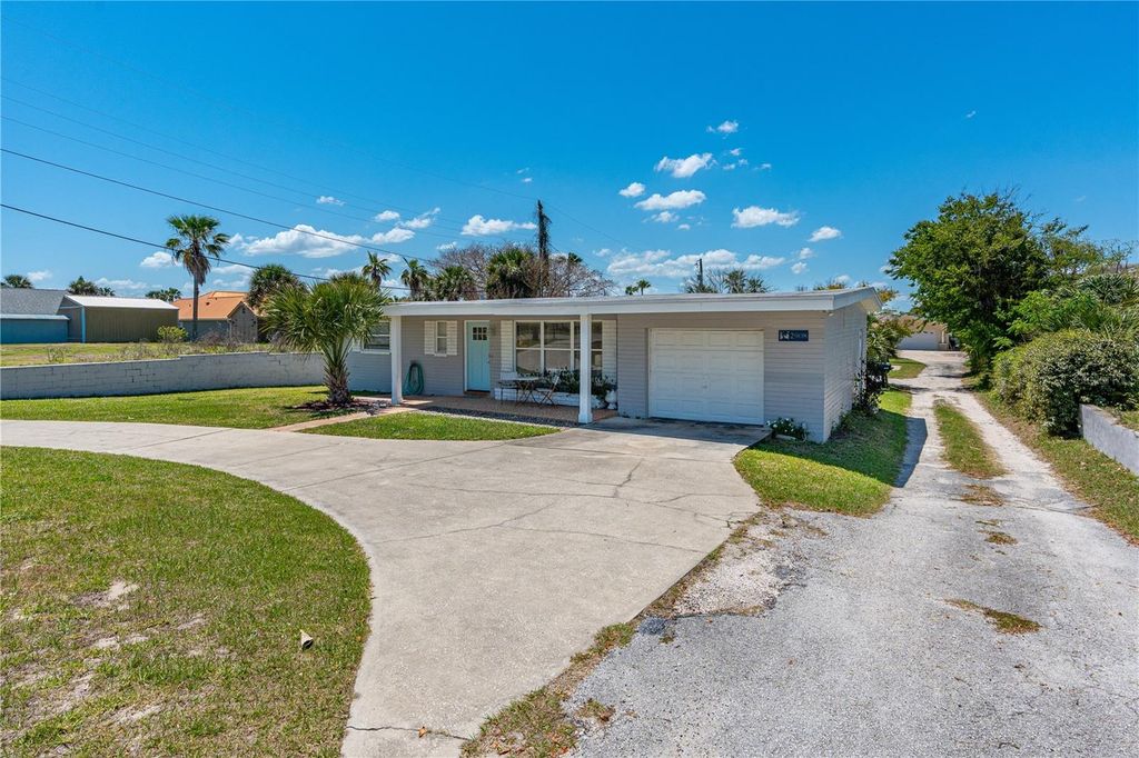 Photo of 2908 S Peninsula Drive, Daytona Beach, FL 32118 (MLS # NS1088056)