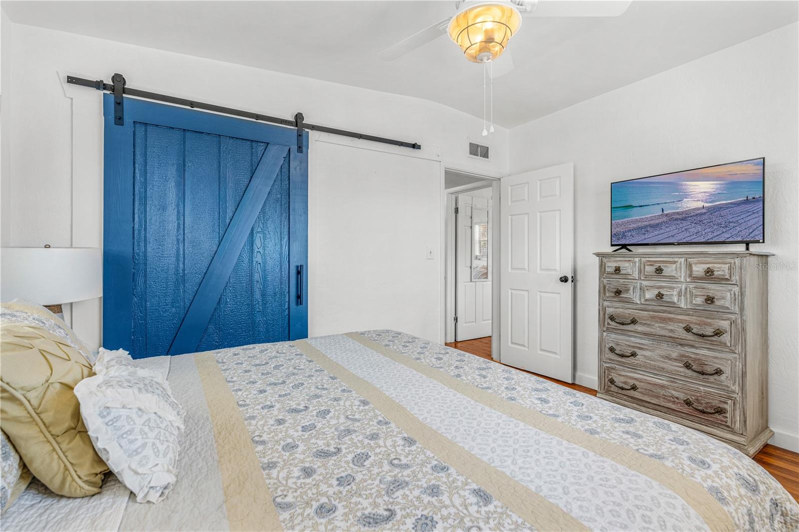 MCELROYS BELLEVIEW - Residential