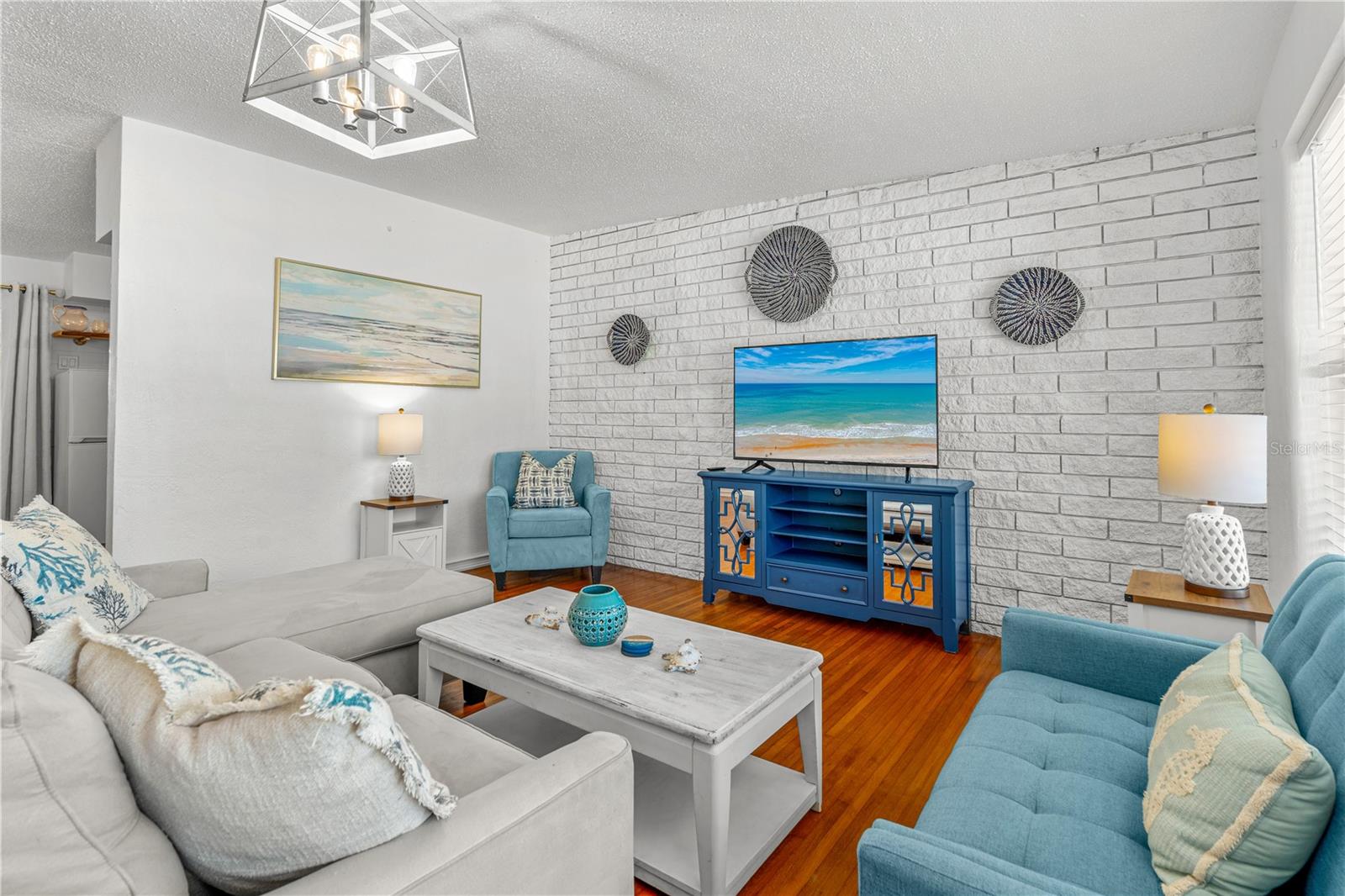 MCELROYS BELLEVIEW - Residential