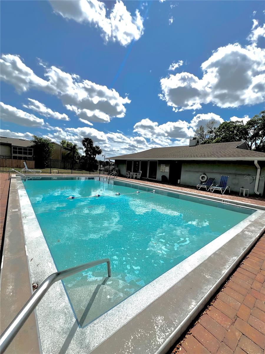 ERROL OAKS CONDO 1 - Residential