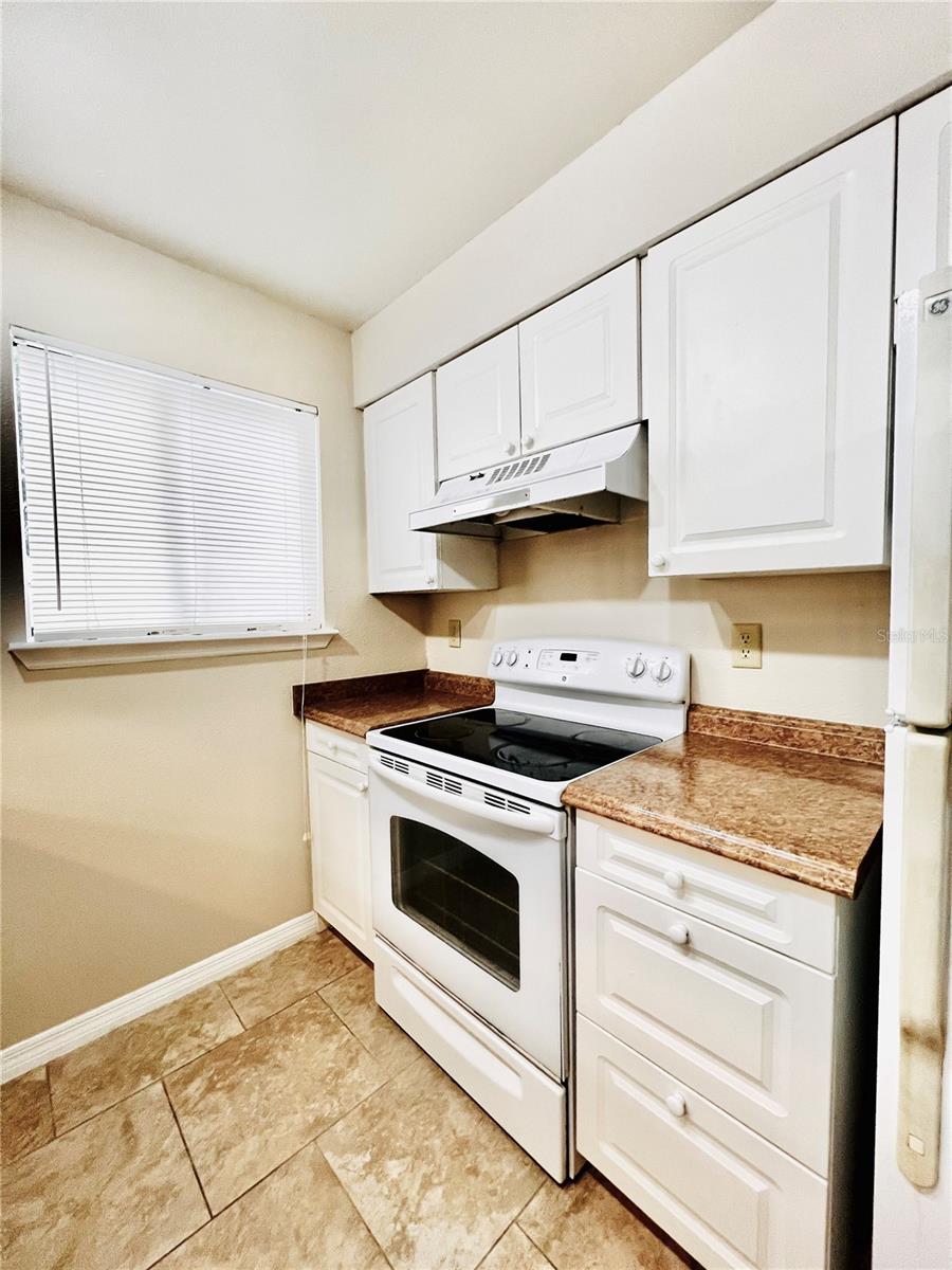 ERROL OAKS CONDO 1 - Residential