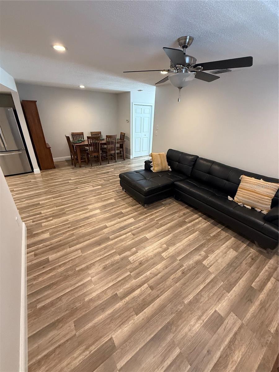 HARVARD ARMS TWNHS - Residential