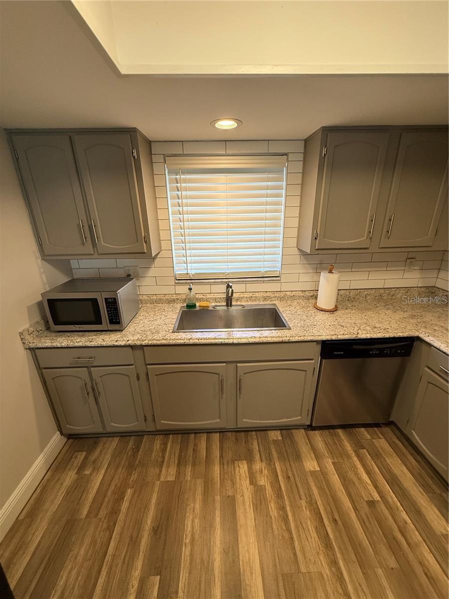 HARVARD ARMS TWNHS - Residential