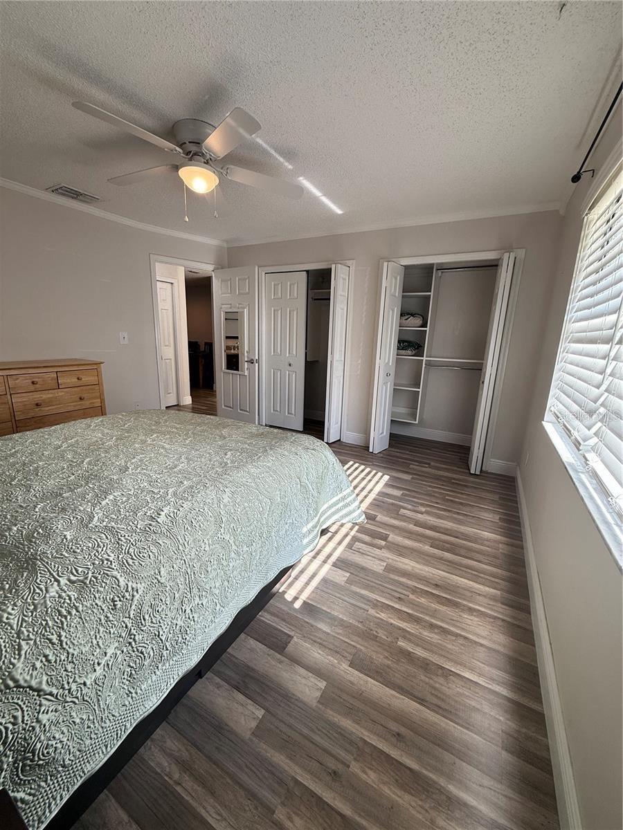 HARVARD ARMS TWNHS - Residential