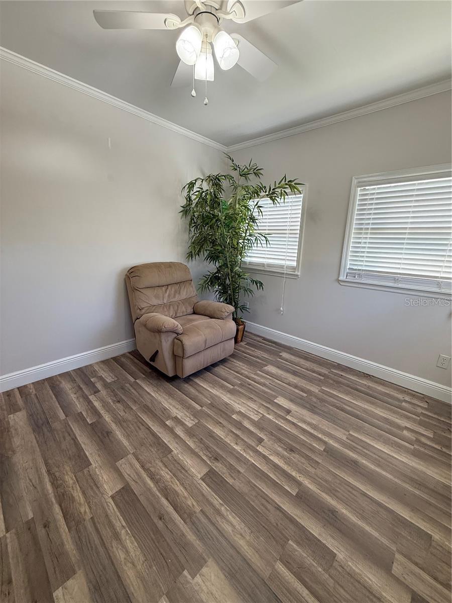 HARVARD ARMS TWNHS - Residential